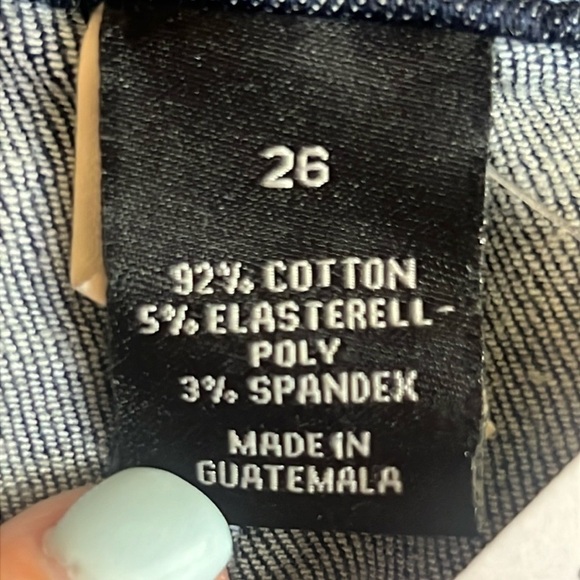 Lane Bryant NWT Women’s Size 26 Bermuda Shorts Dark Wash Denim Plus Size - Picture 11 of 11